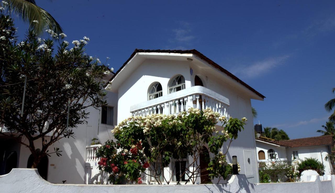 Colonia Santa Maria Hotel Baga Exterior foto
